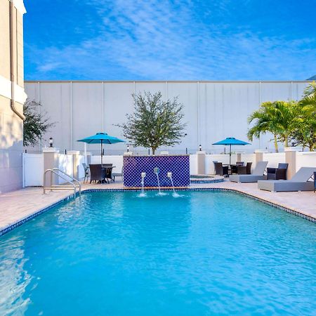 La Quinta By Wyndham Tampa Central Exterior foto